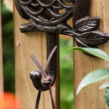 Load image into Gallery viewer, Vagabond Vintage - Cast Iron Owl Hook