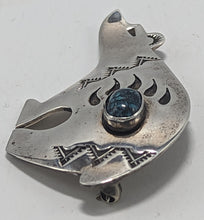 Load image into Gallery viewer, Navajo Bear pendant pin